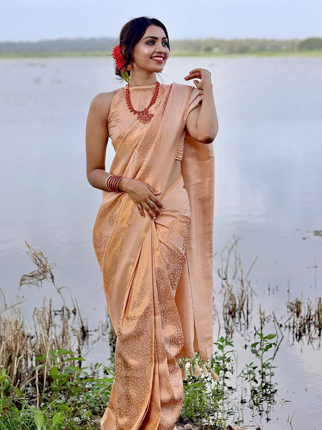 Kalini Ethnic Motifs Woven Design Zari Banarasi Saree | Swadesiicart