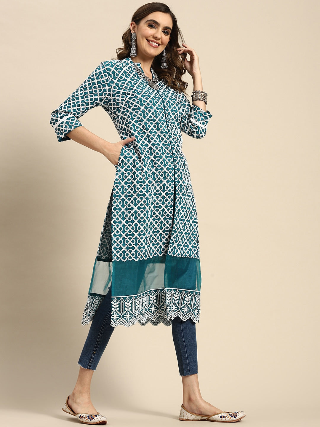 Sangria Chikankari Embroidered Kurta | Swadesiicart