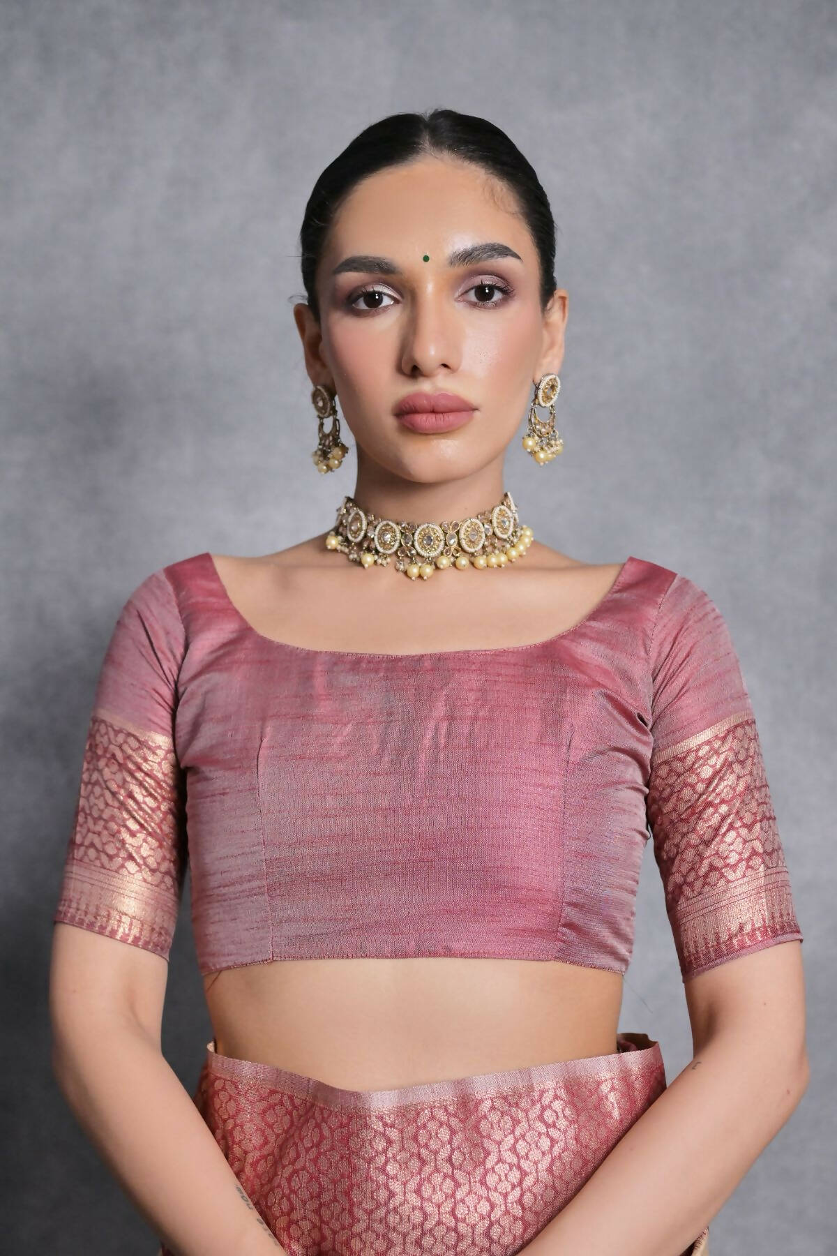 Vishnu Weaves Women's Baby-Pink Tussar Silk Zari Woven Saree with Blouse - Swadesiicart