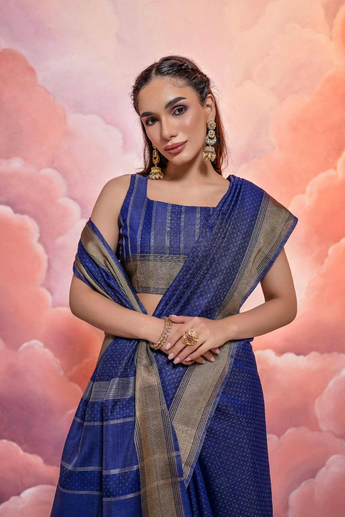 Vishnu Weaves Women's Blue Cotton Self Weaving Saree with Blouse - Swadesiicart