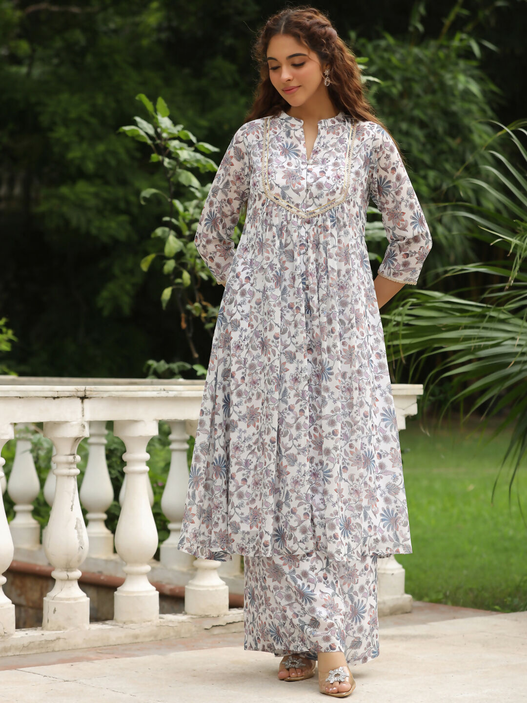 Janasya White Georgette Floral Kurta,Bottom & Dupatta | Swadesiicart