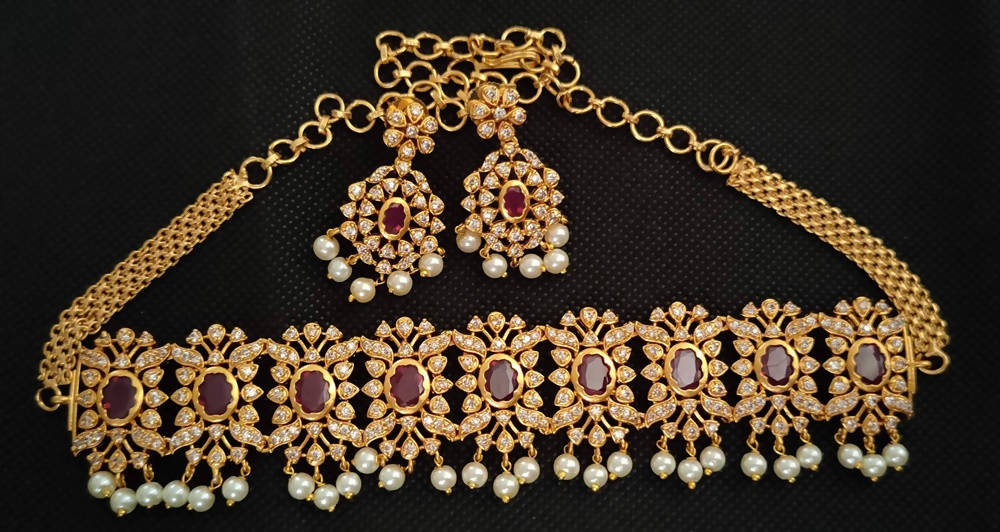 Uncuts & Ruby Neck Choker | Swadesiicart