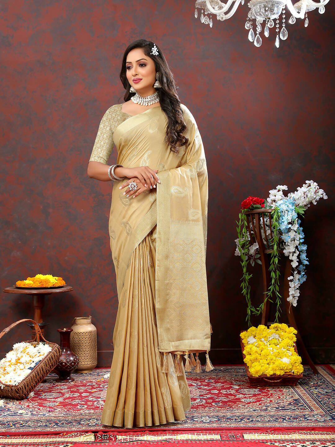 Lorenvalley Fashion Cream Cotton Woven Design with Zari Weaving Design Saree - Swadesiicart