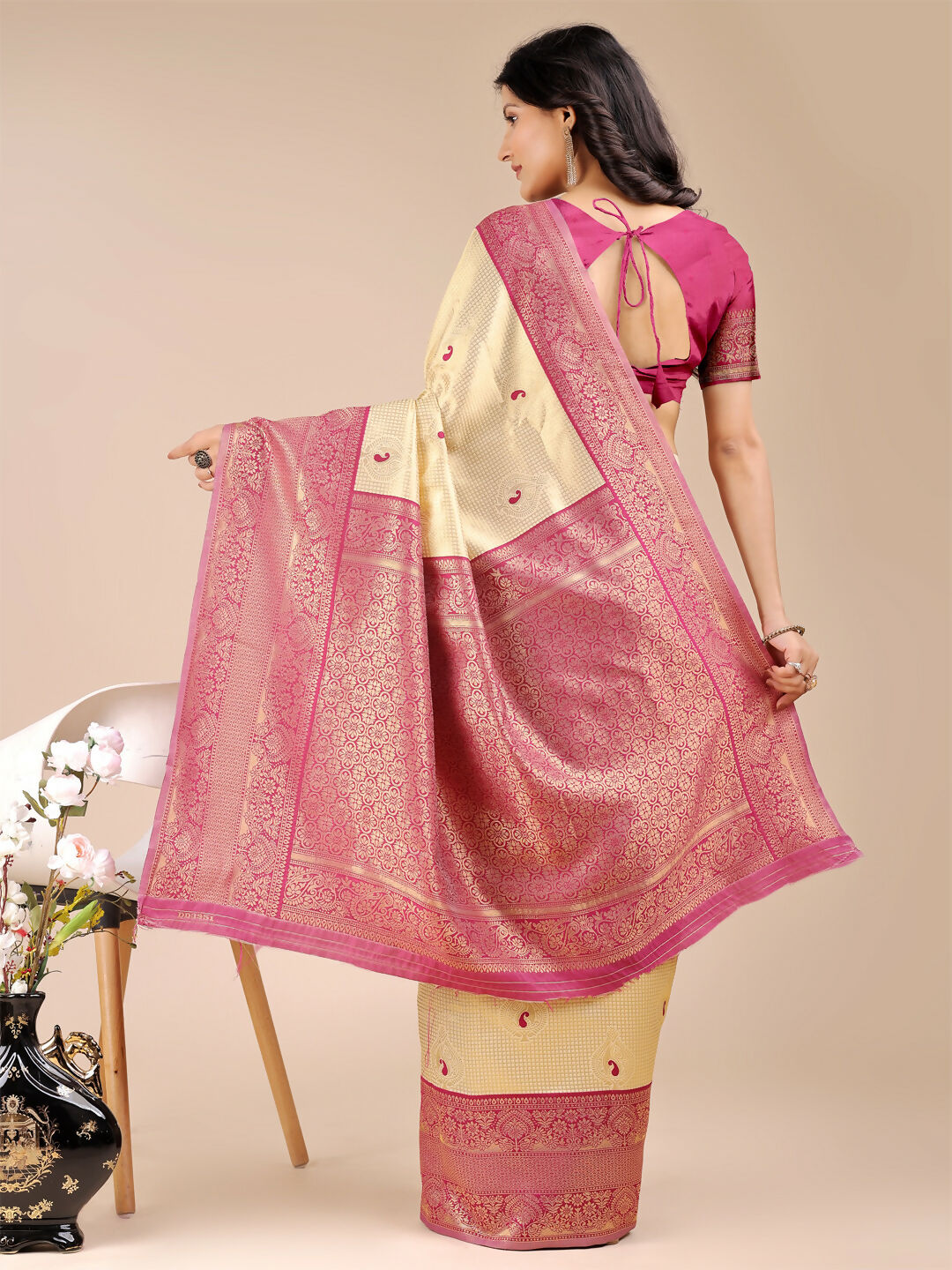 Astita Aura Silk Cream Magenta Banarasi Silk Saree | Swadesiicart