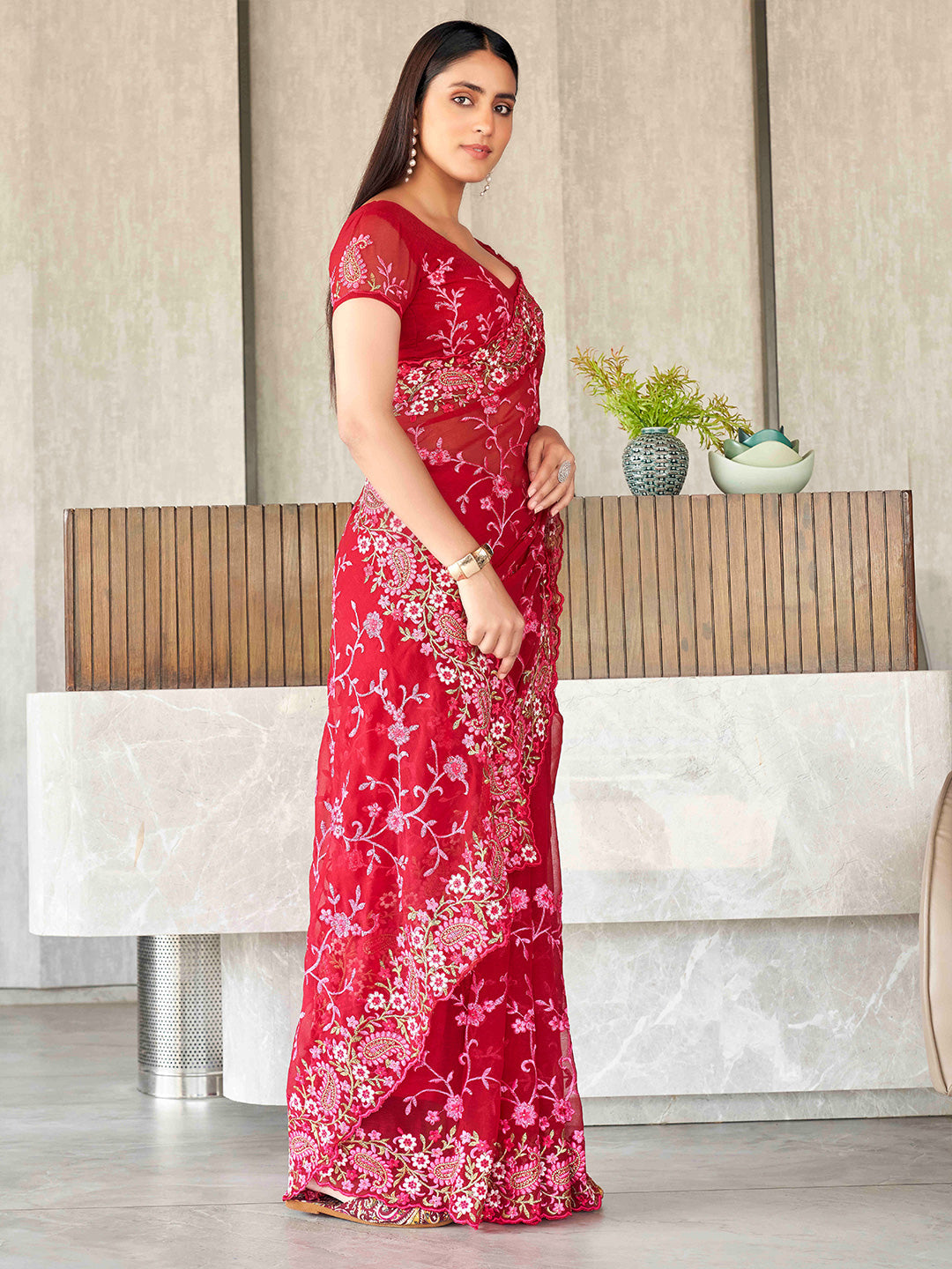 Tikhi Imli Floral Embroidered Chiffon Heavy Work Saree | Swadesiicart