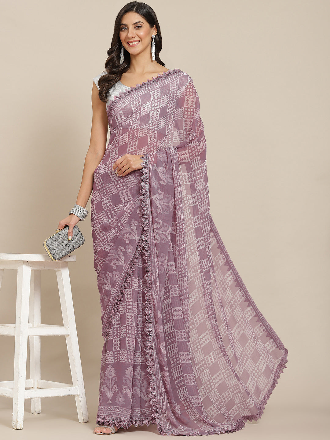 Tikhi Imli Mauve Batik Saree With Chikankari Lace | Swadesiicart
