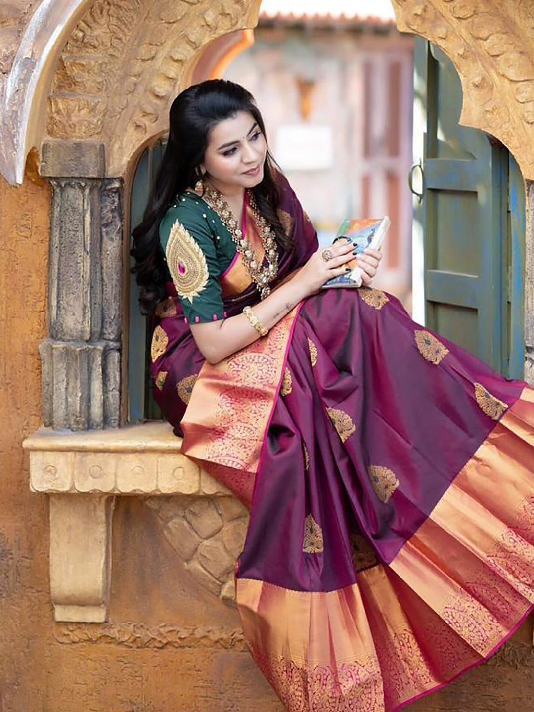 Kalini Ethnic Motifs Woven Design Silk Cotton Banarasi Saree | Swadesiicart