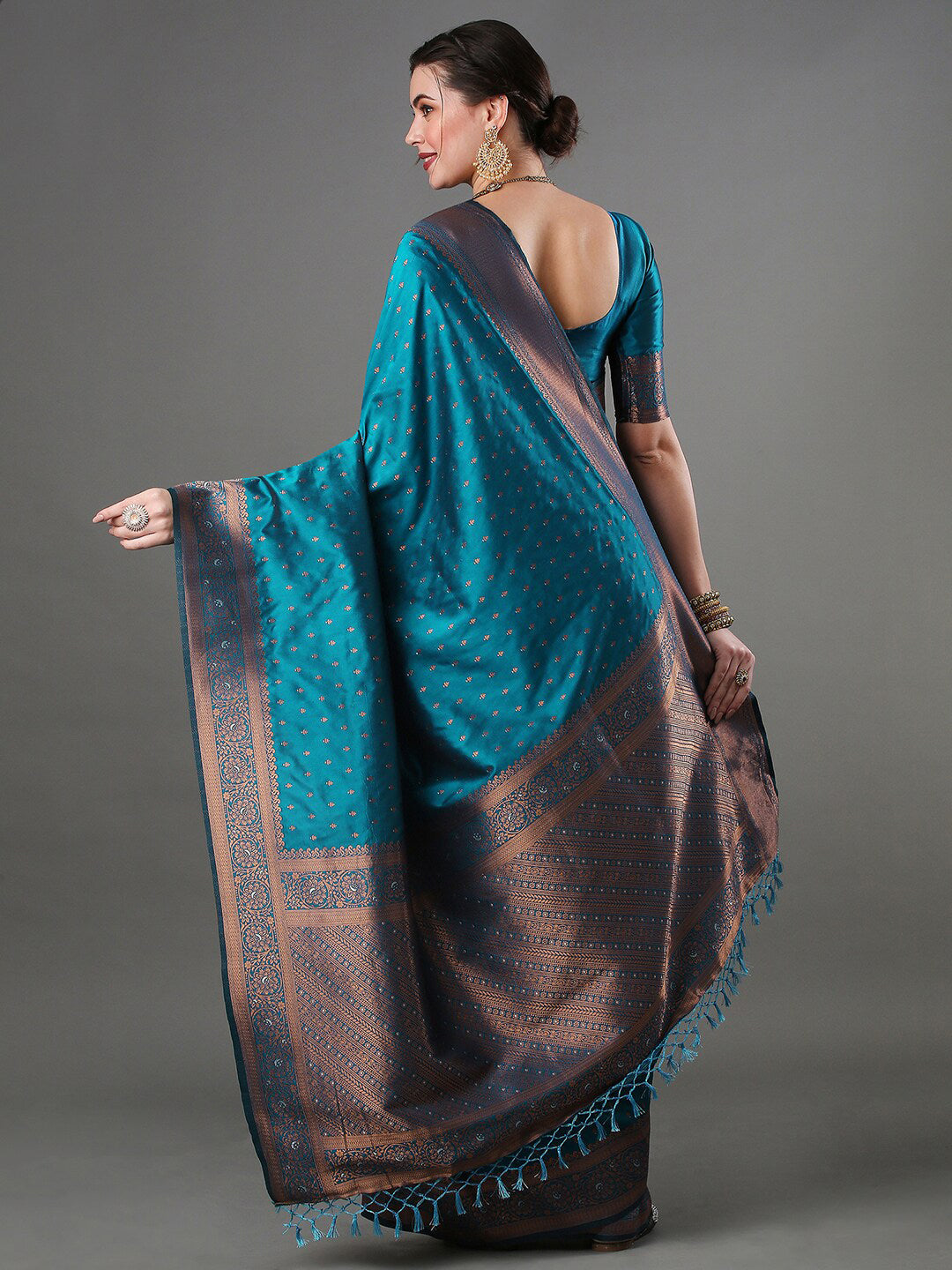 Mitera Woven Design Zari Silk Blend Banarasi Saree | Swadesiicart