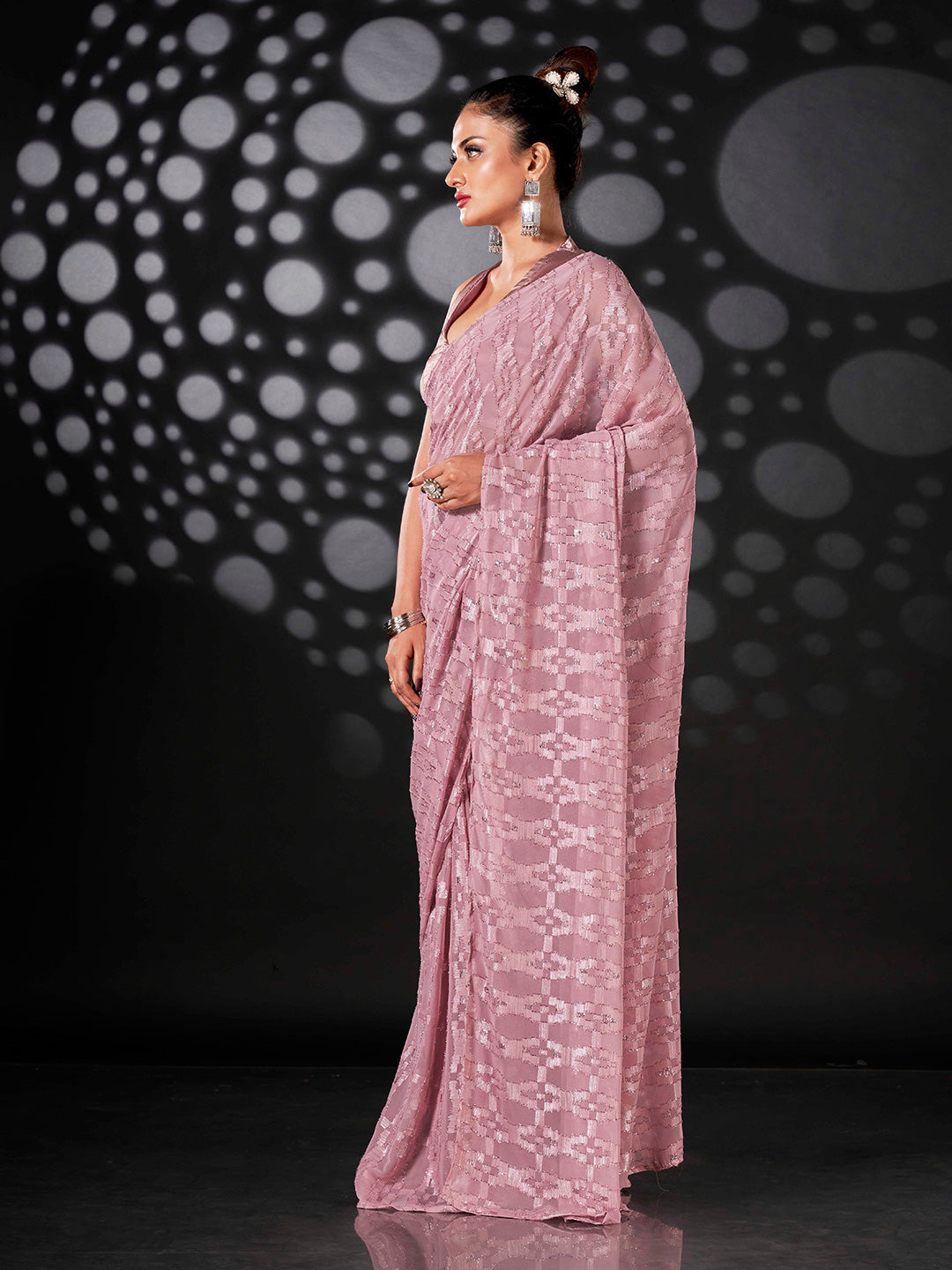 Tikhi Imli Ethnic Motifs Woven Design Ready to Wear Saree | Swadesiicart