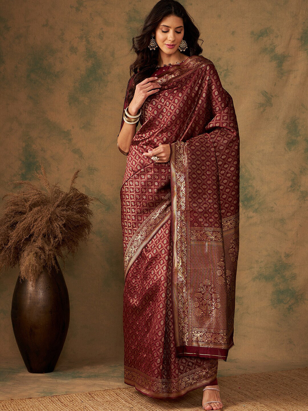 Sangria Woven Design Zari Banarasi Saree | Swadesiicart