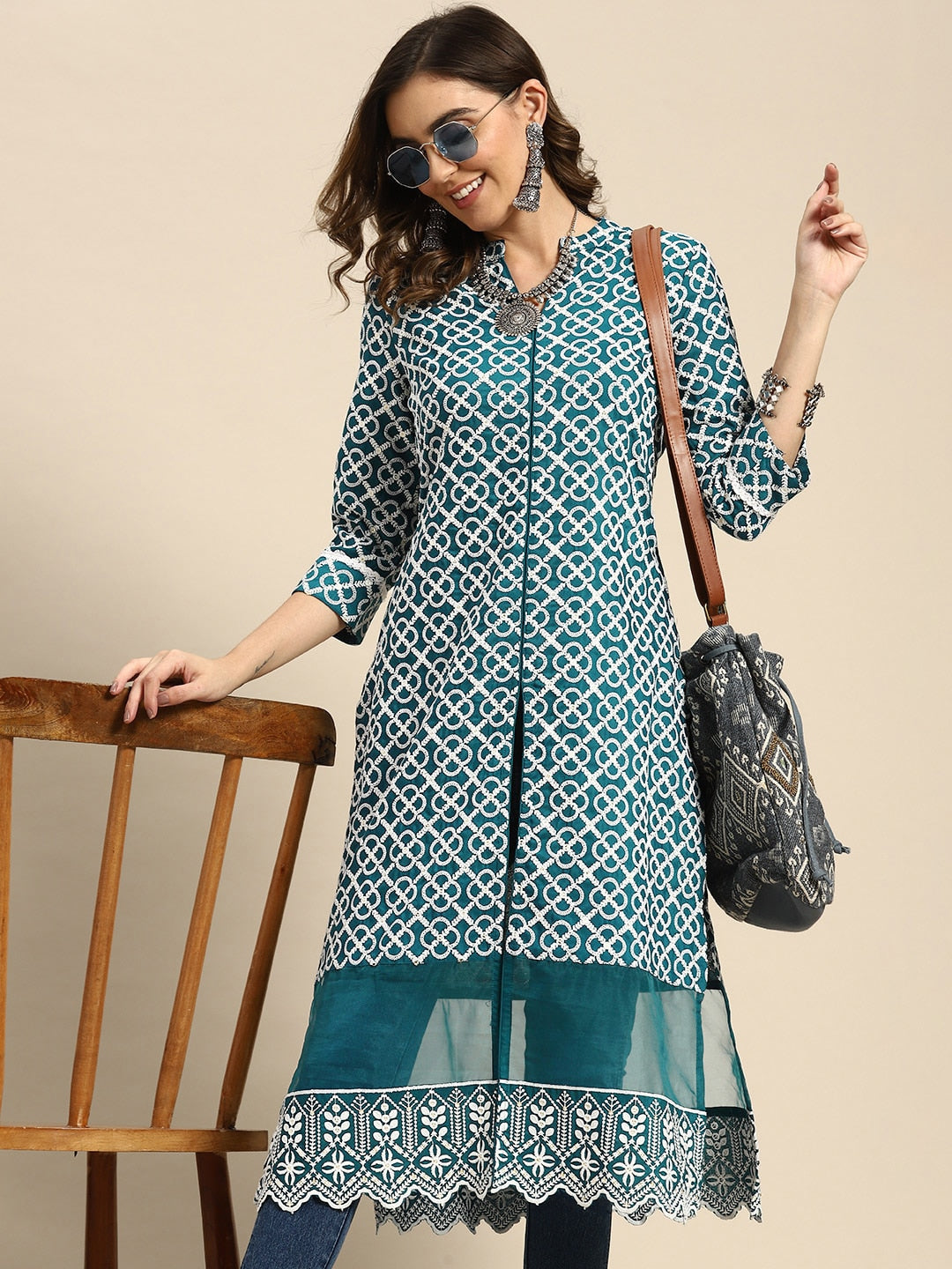 Sangria Chikankari Embroidered Kurta | Swadesiicart