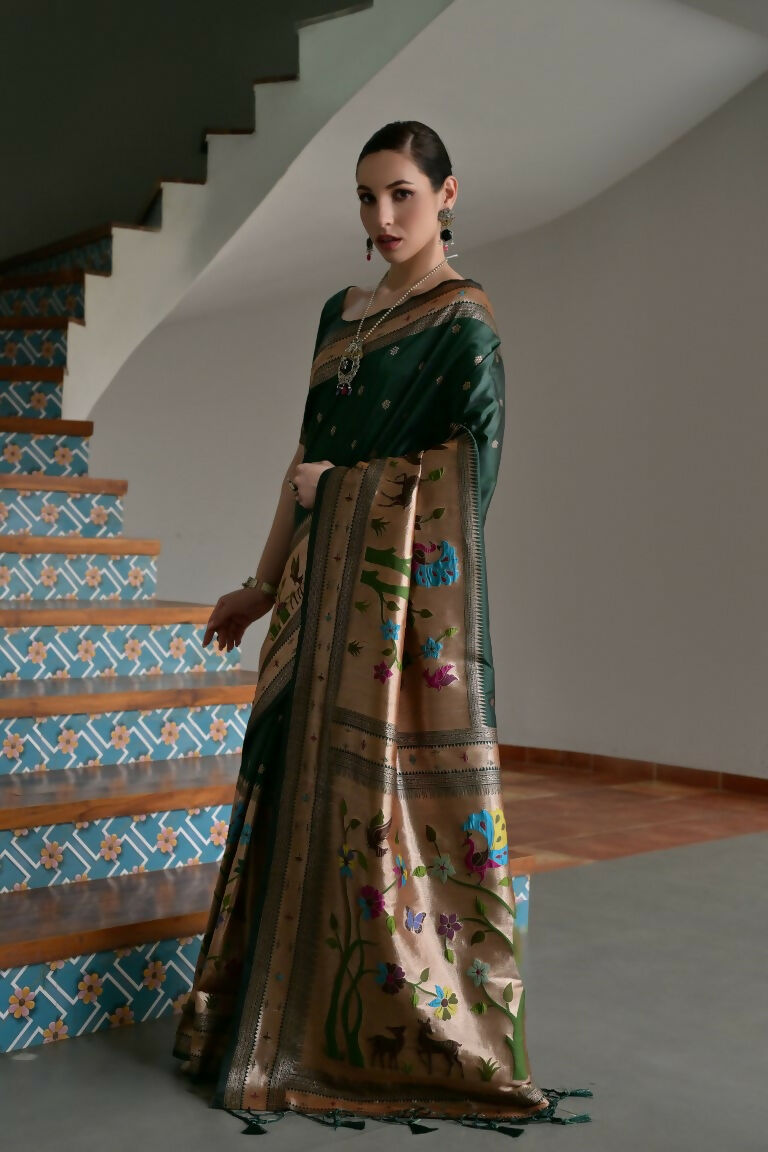 Vishnu Weaves Women's Bt-Green Paithani Silk Zari Woven Saree with Blouse - Swadesiicart