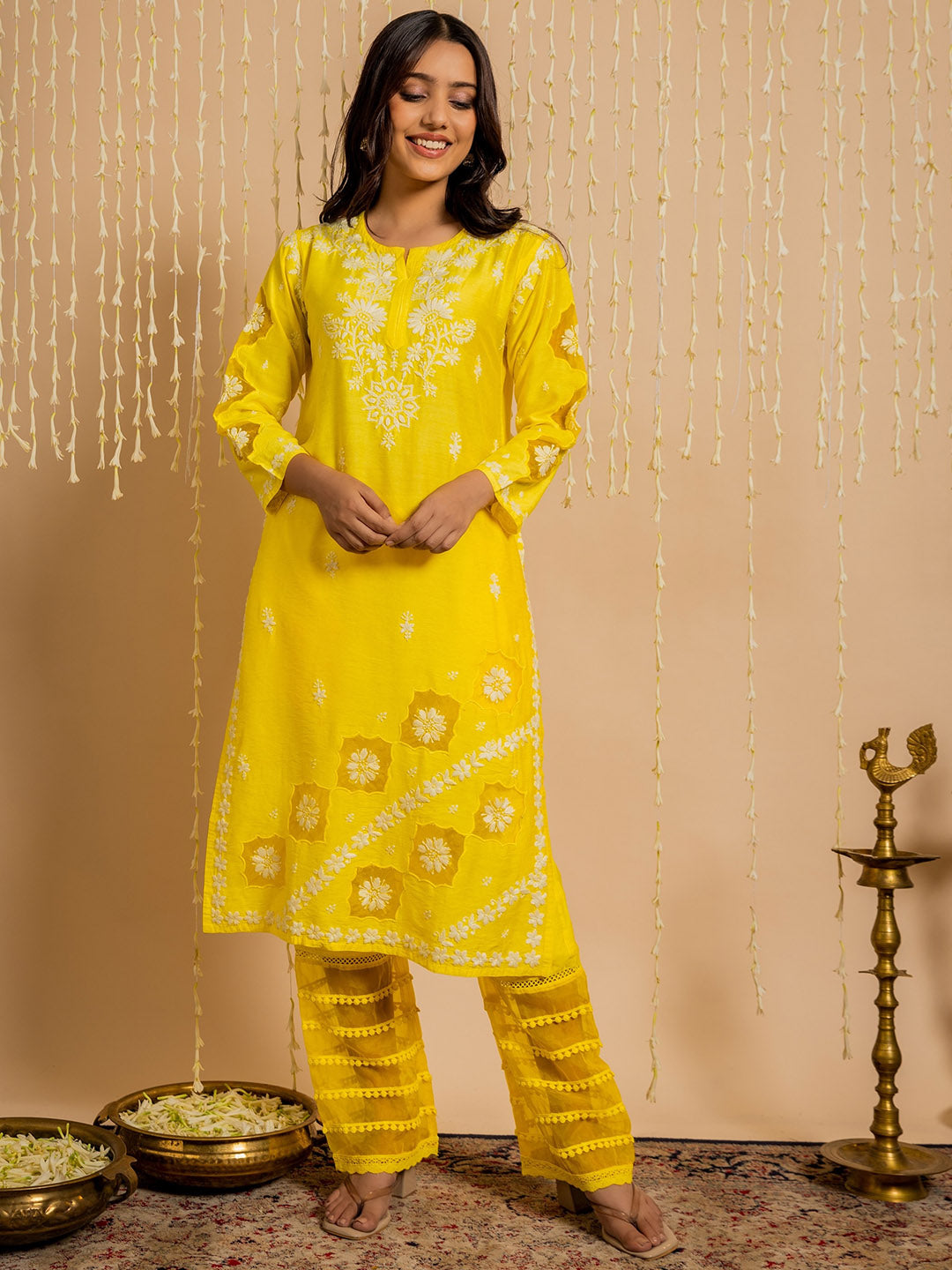 HOUSE OF KARI Ethnic Motifs Embroidered Round Neck Chikankari Chanderi Silk Kurta | Swadesiicart