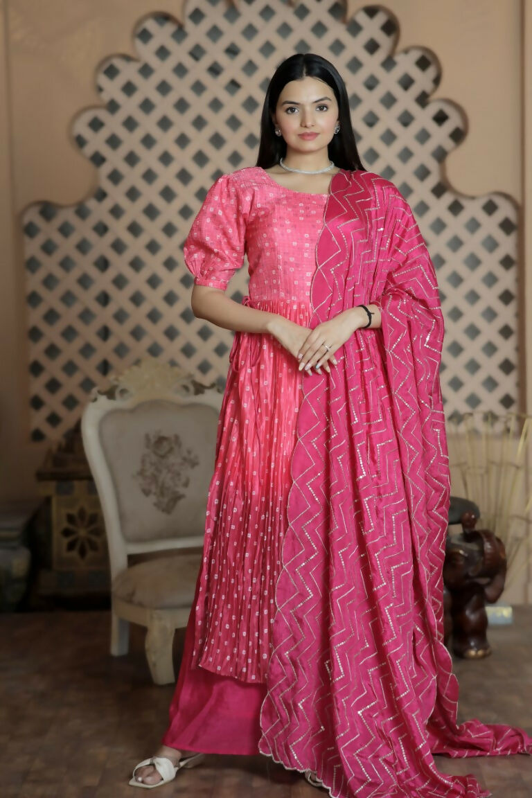 Jyoti Fashion Women's Pink Muslin Floral Print with Crush Pleating Kurta with Trouser & Dupatta | Swadesiicart