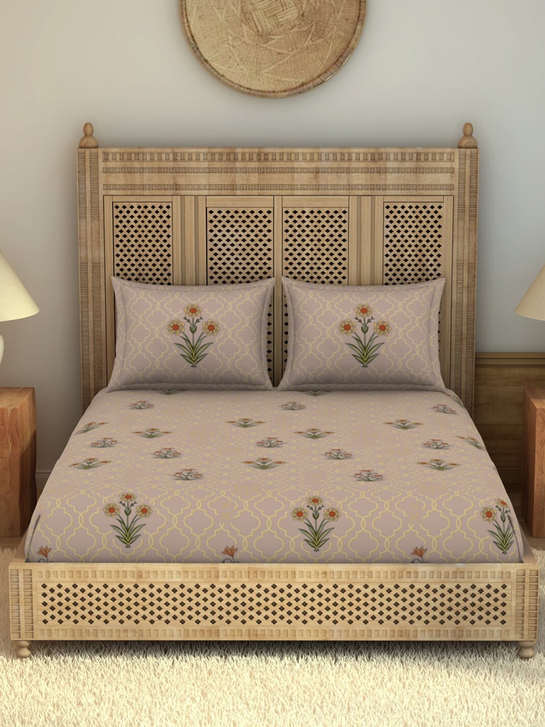 SPACES Pink & Green Ethnic Motifs Cotton 210 TC King Bedsheet With 2 Pillow Covers - Swadesiicart