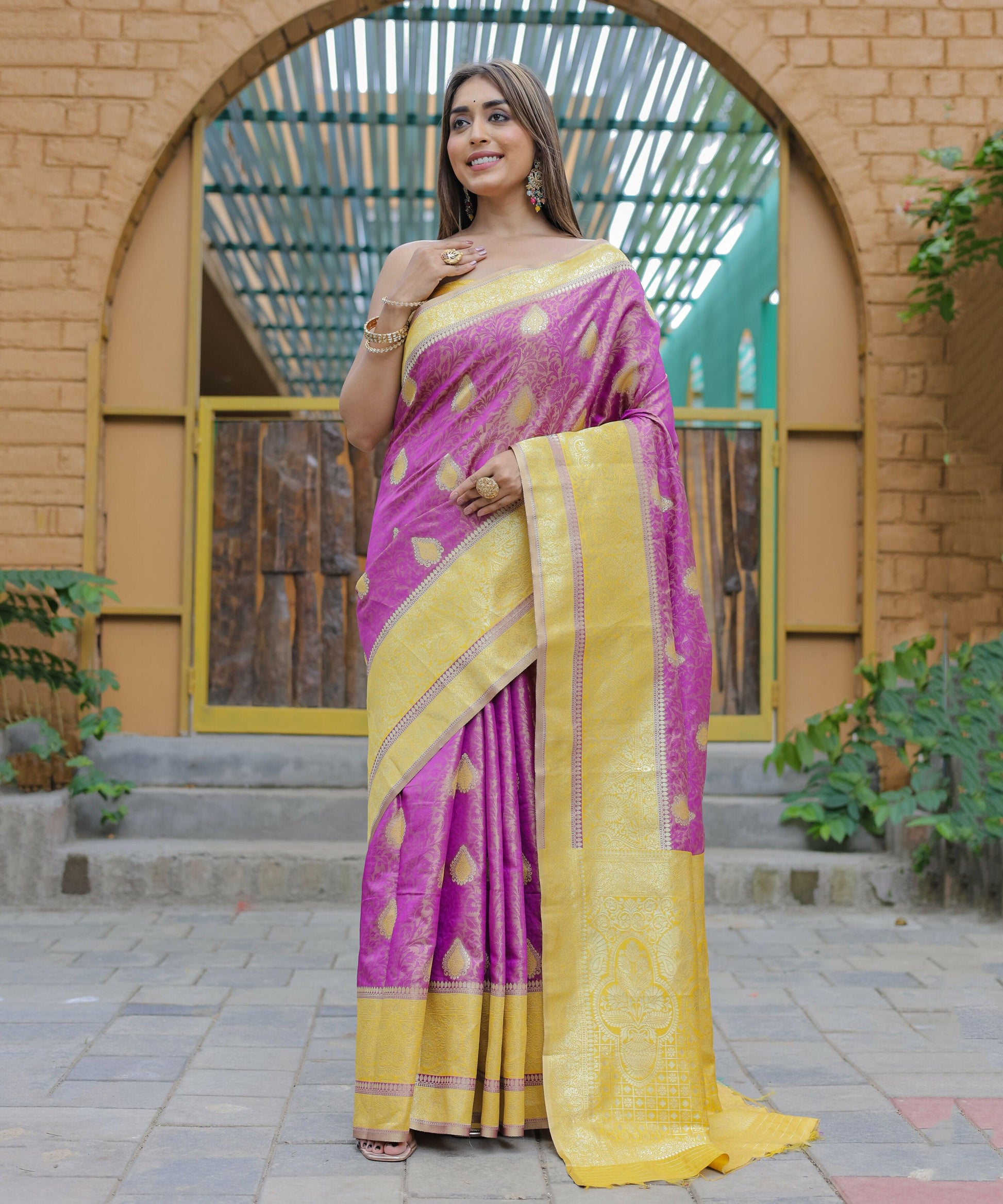 Vamsee Madhavi Purple Soft Silk Saree - Swadesiicart
