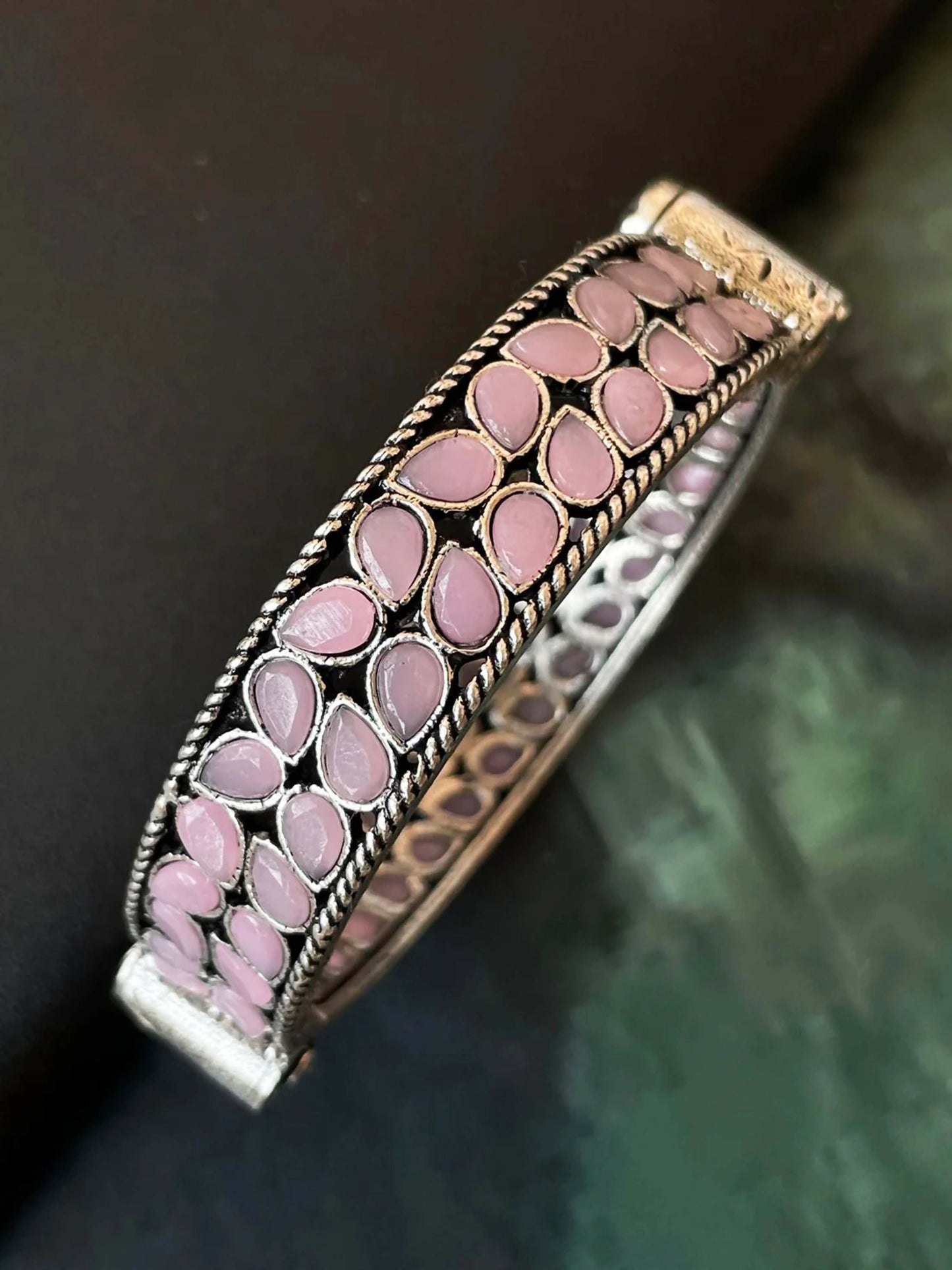 Joban Fashion Onion Pink Brass Oxidized Ethnic Openable Kada | Swadesiicart
