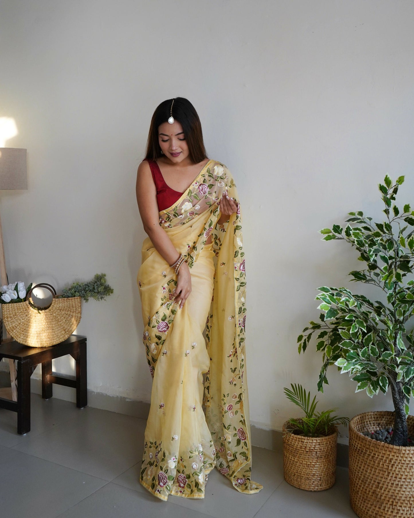 Vamsee Damini Yellow Gold Tebi Silk Saree - Swadesiicart