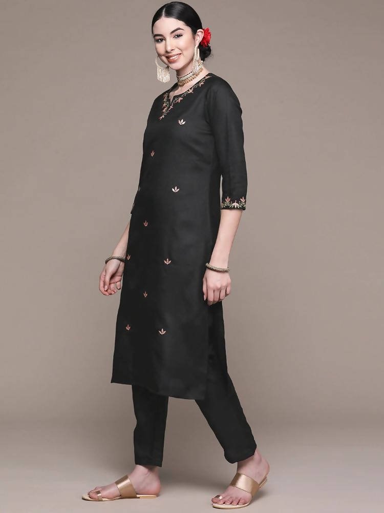 Anubhutee Black Floral Embroidered Thread Work Kurta with Trousers & With Dupatta | Swadesiicart
