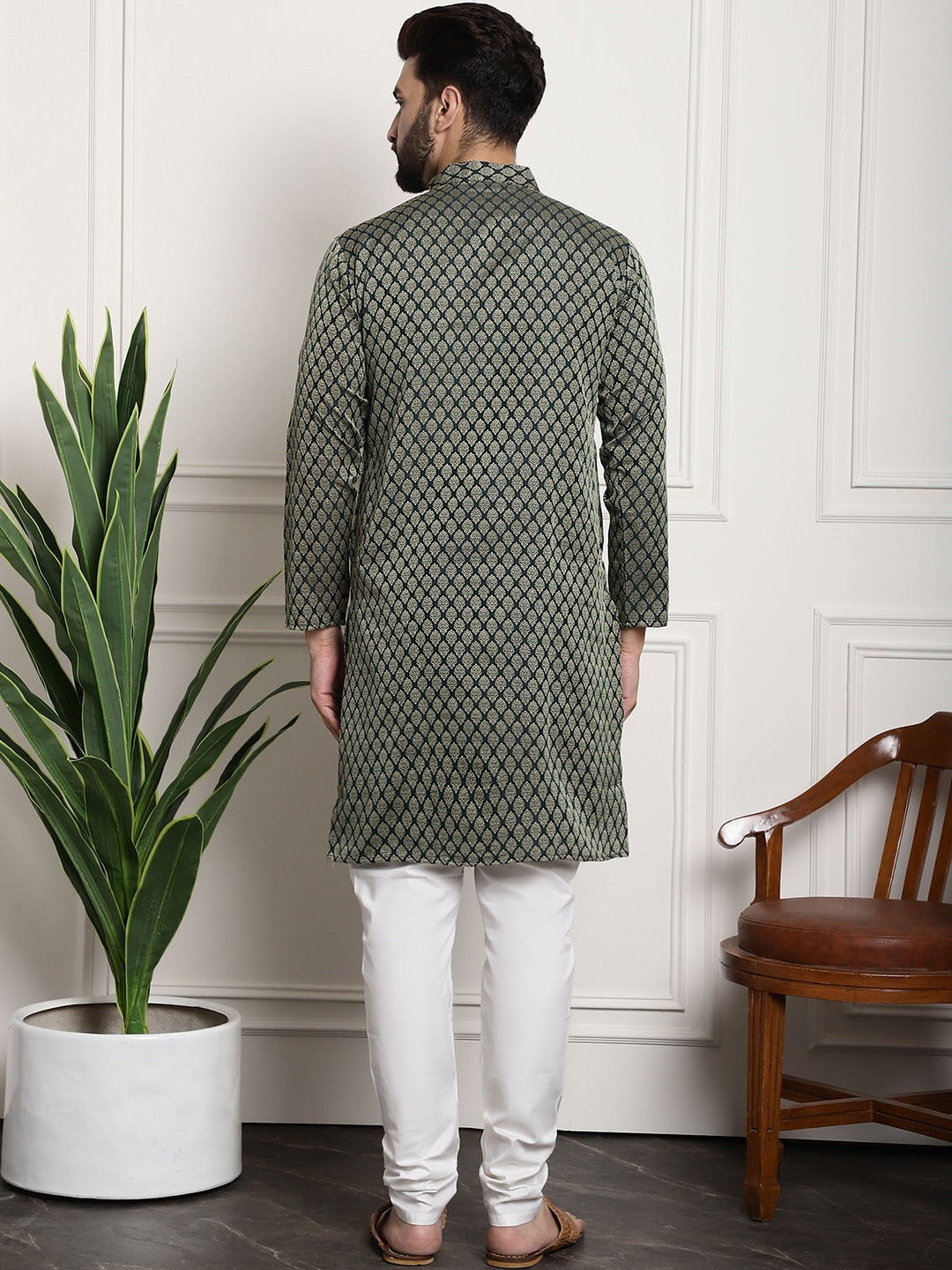 Sojanya Floral Printed Mandarin Collar Kurta With Churidar | Swadesiicart