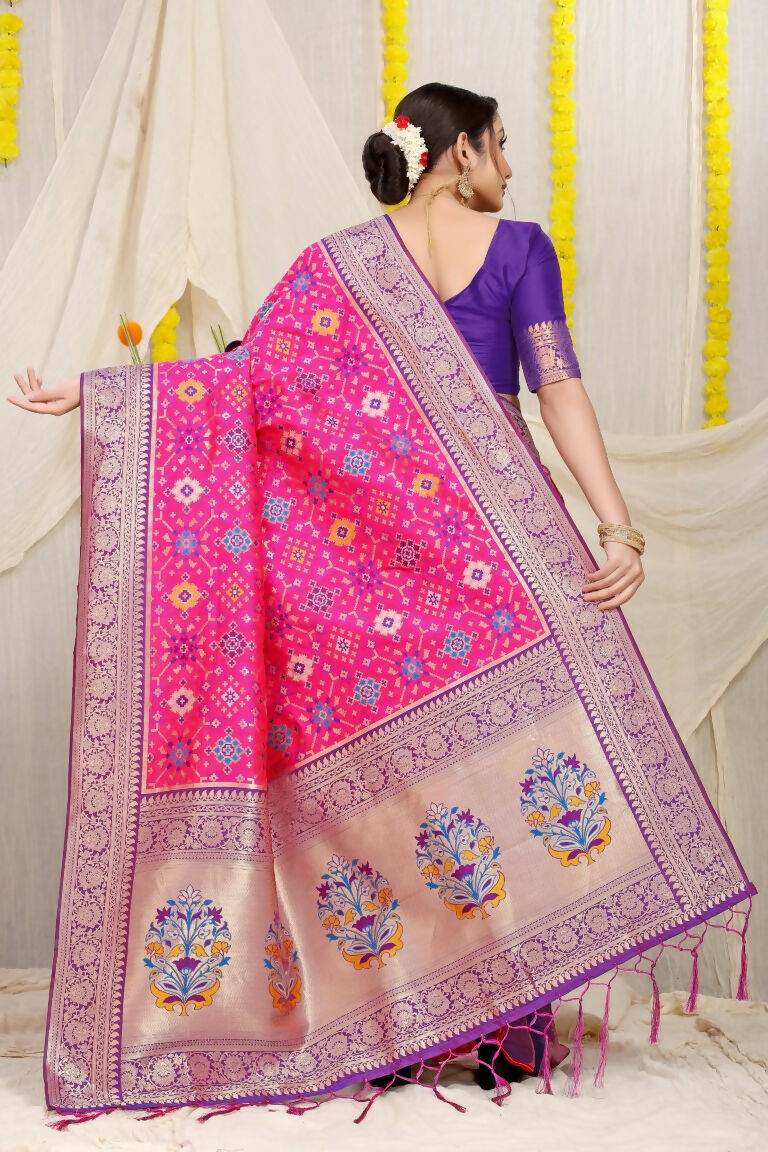 Jyoti Fashion Women's Rani Pink Patola Silk Zari Woven Saree with Blouse | Swadesiicart