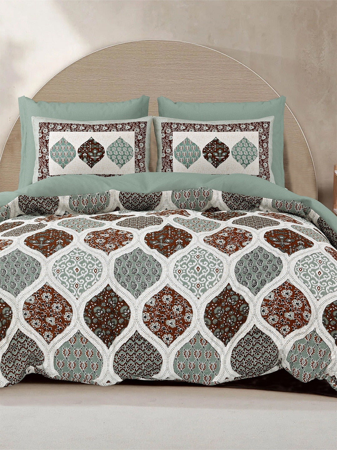 LIVING ROOTS Green & White Ethnic Pure Cotton 300 TC King Bedsheet with 2 Pillow Covers - Swadesiicart