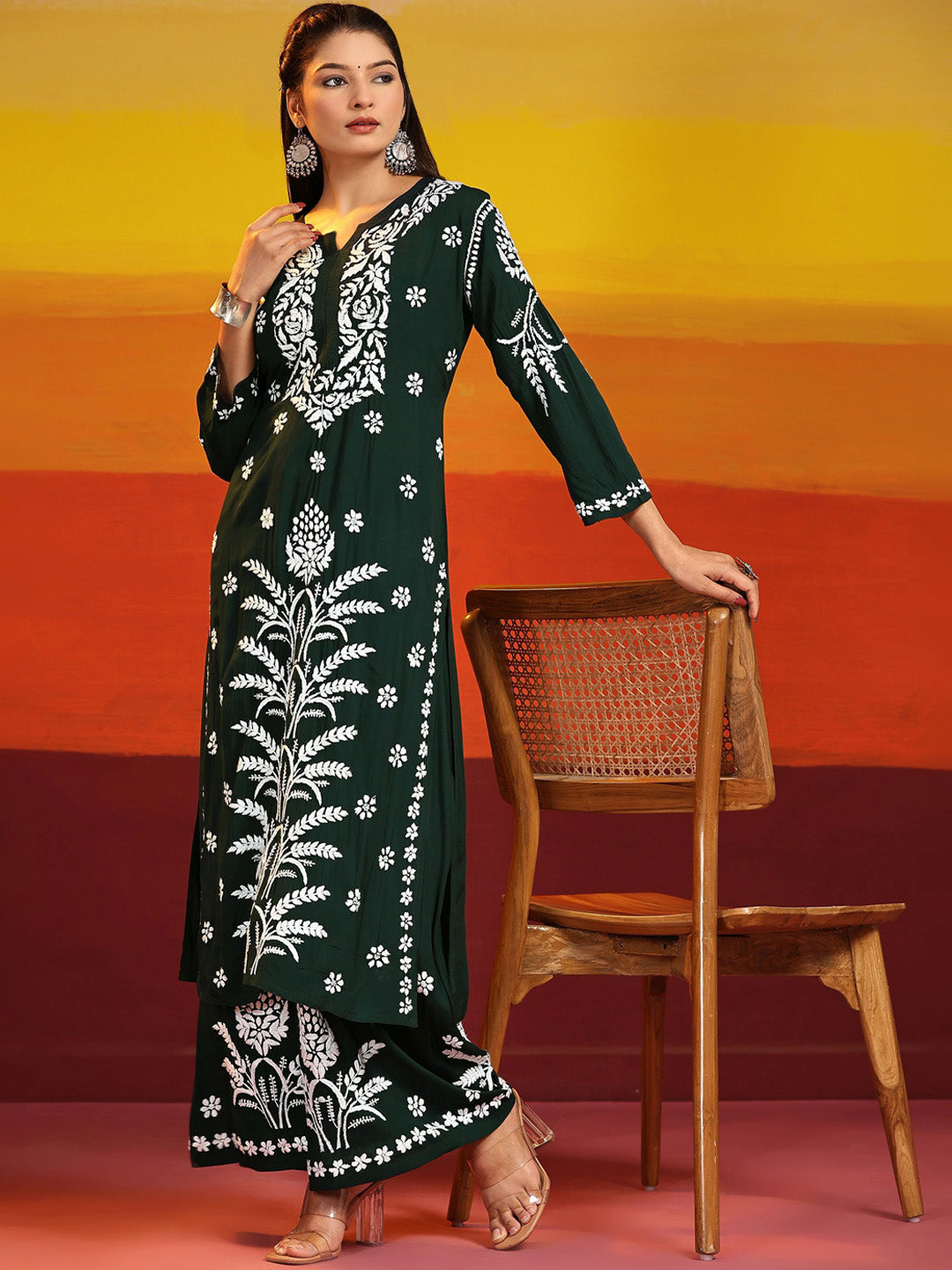 HOUSE OF KARI Floral Embroidered Chikankari Pure Cotton Straight Kurta With Palazzo | Swadesiicart
