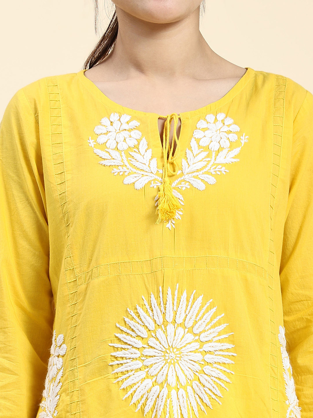 HOUSE OF KARI Embroidered Chikankari Pure Cotton Chikankari Kurta | Swadesiicart