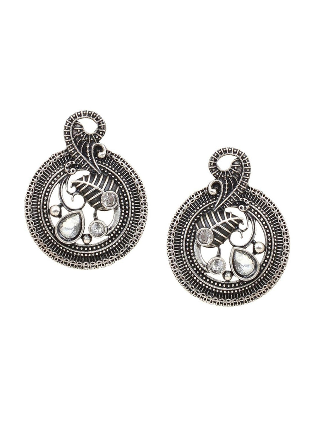 Cardinal Silver-Toned Black Colored Oxidized Choker Jewellery Set | Swadesiicart