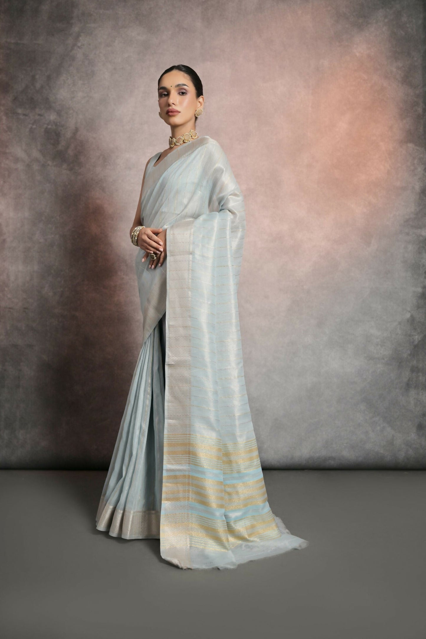 Vishnu Weaves Women's Firozi Tissue Linen Zari Woven Saree with Blouse - Swadesiicart