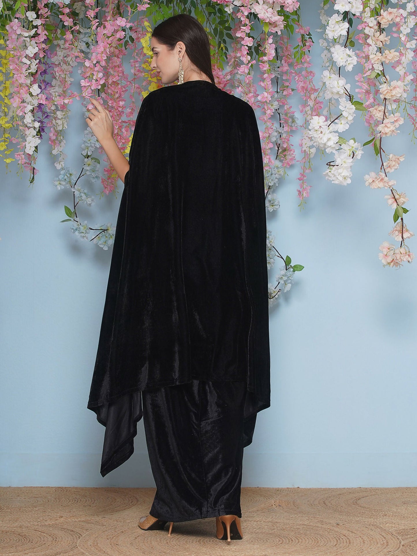 Joban Fashion Black Hand Embellished Cape with Inner and Skirt - Swadesiicart