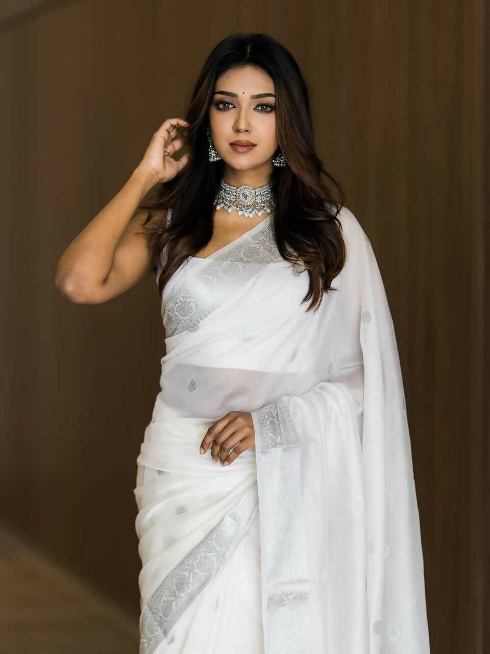 DEIANA'S Beautiful Designer Golden zari Soft Cotton Saree - White - Swadesiicart