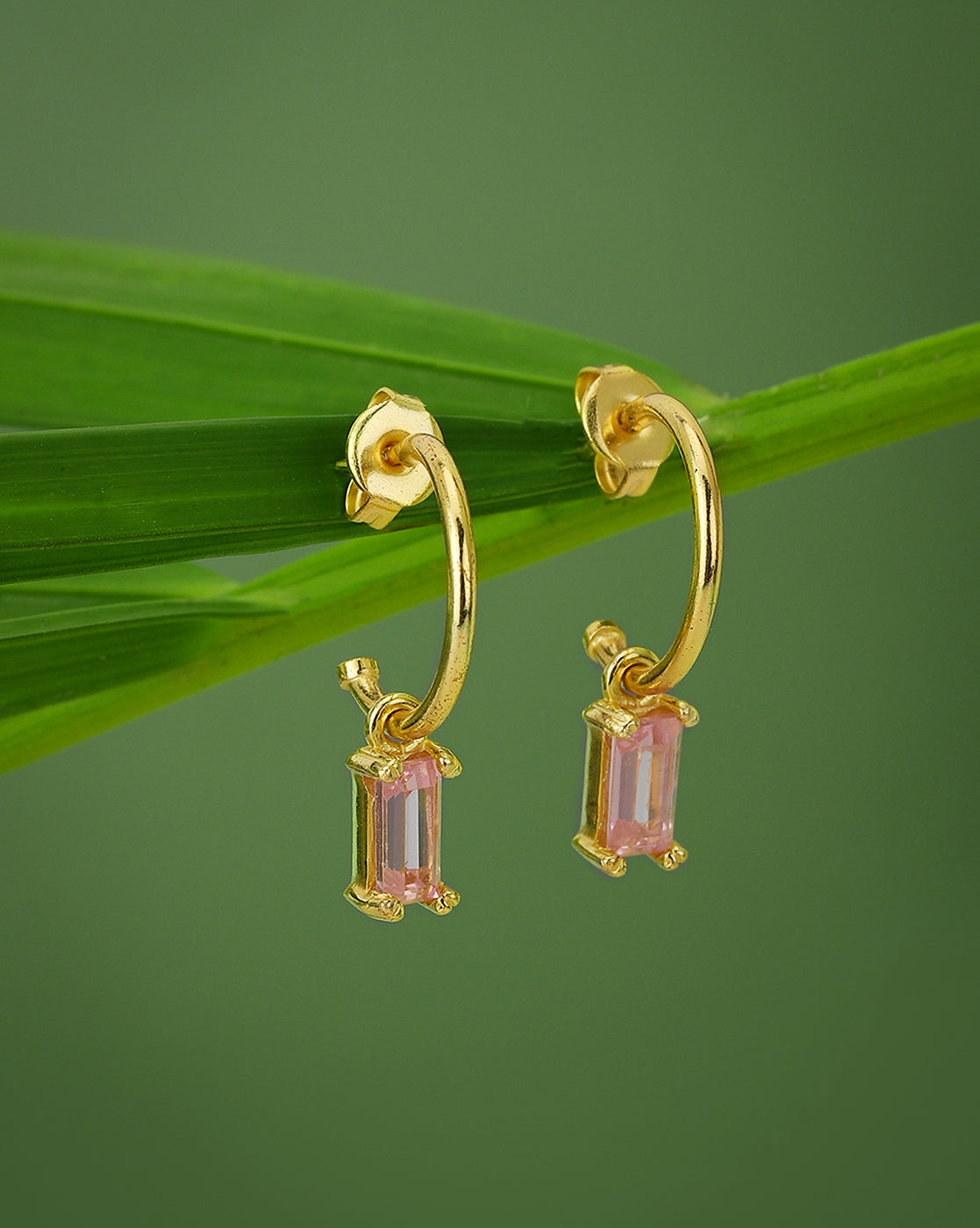 Gold-Polished Contemporary Stud Earring - Wahe Jewels - Swadesiicart