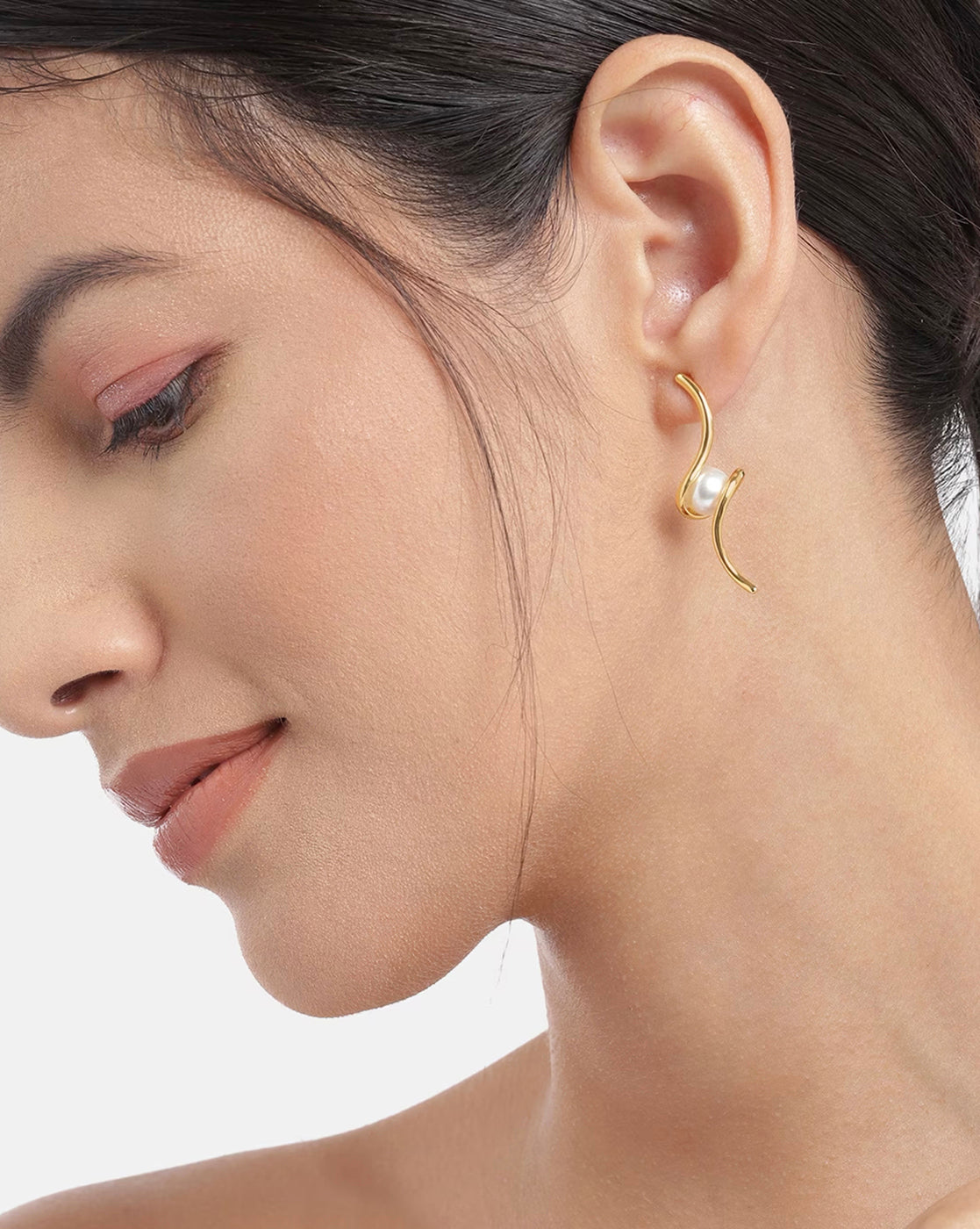 Gold-Polished With Cz Contemporary Stud Earring - Wahe Jewels - Swadesiicart