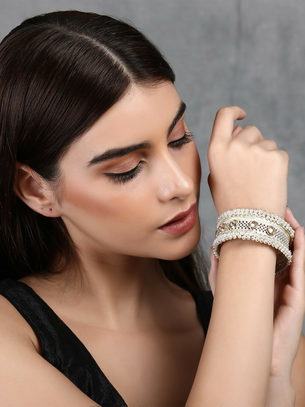 Joban Fashion Women White Beads Style Silver Tone Bangle | Swadesiicart