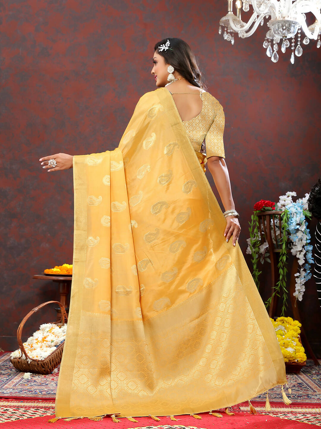 Lorenvalley Fashion Gold Cotton Woven Design with Zari Weaving Design Saree - Swadesiicart