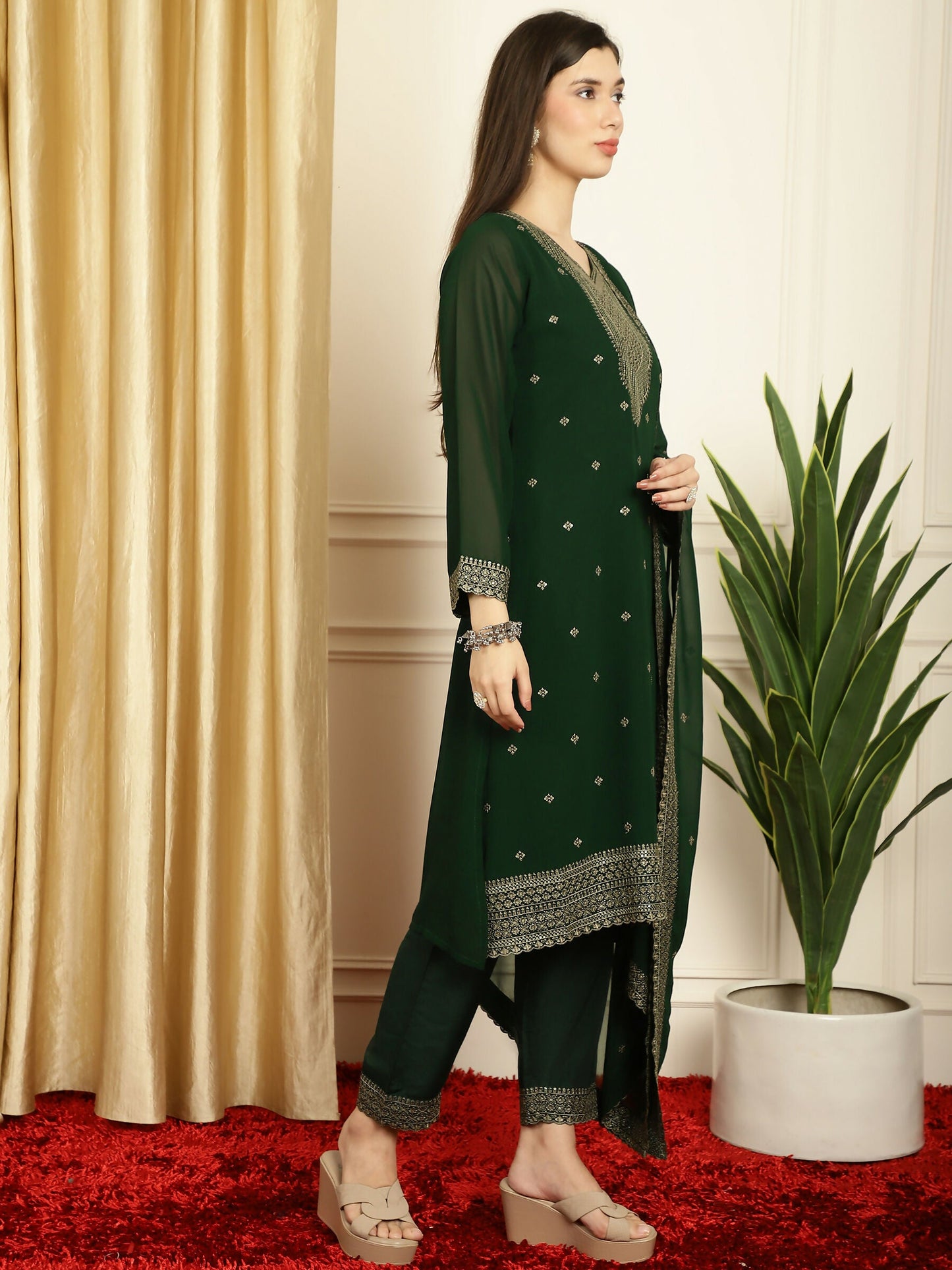 Jyoti Fashion Women's Green Georgette Resham Thread & Sequin Kurta with Trouser & Dupatta | Swadesiicart
