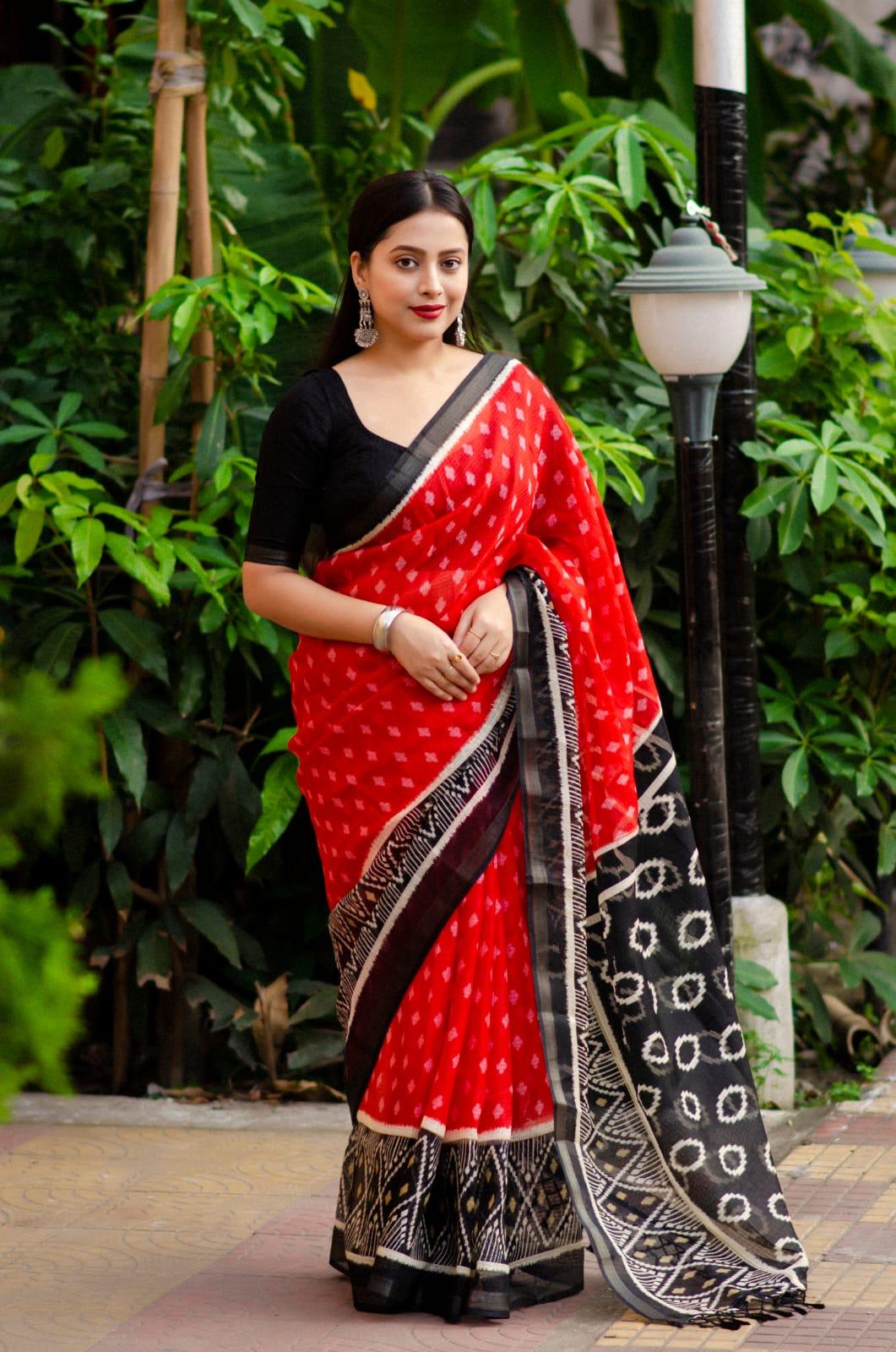 Red Polycotton Ethnic Motifs Saree with Unstitched Blouse - Hiral Fashion | Swadesiicart