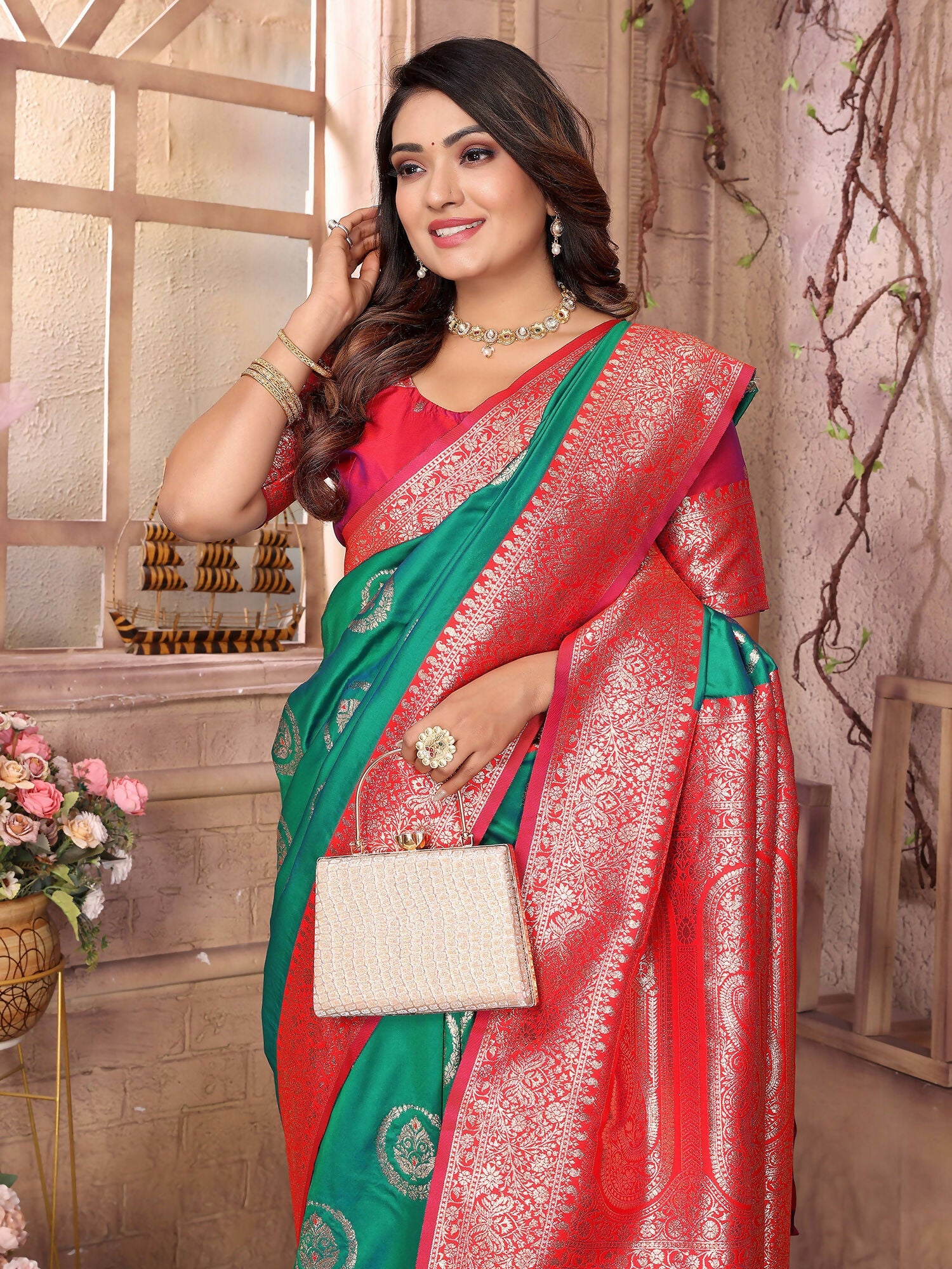 Joban Fashion Green Banarasi Soft Silk Woven Saree | Swadesiicart