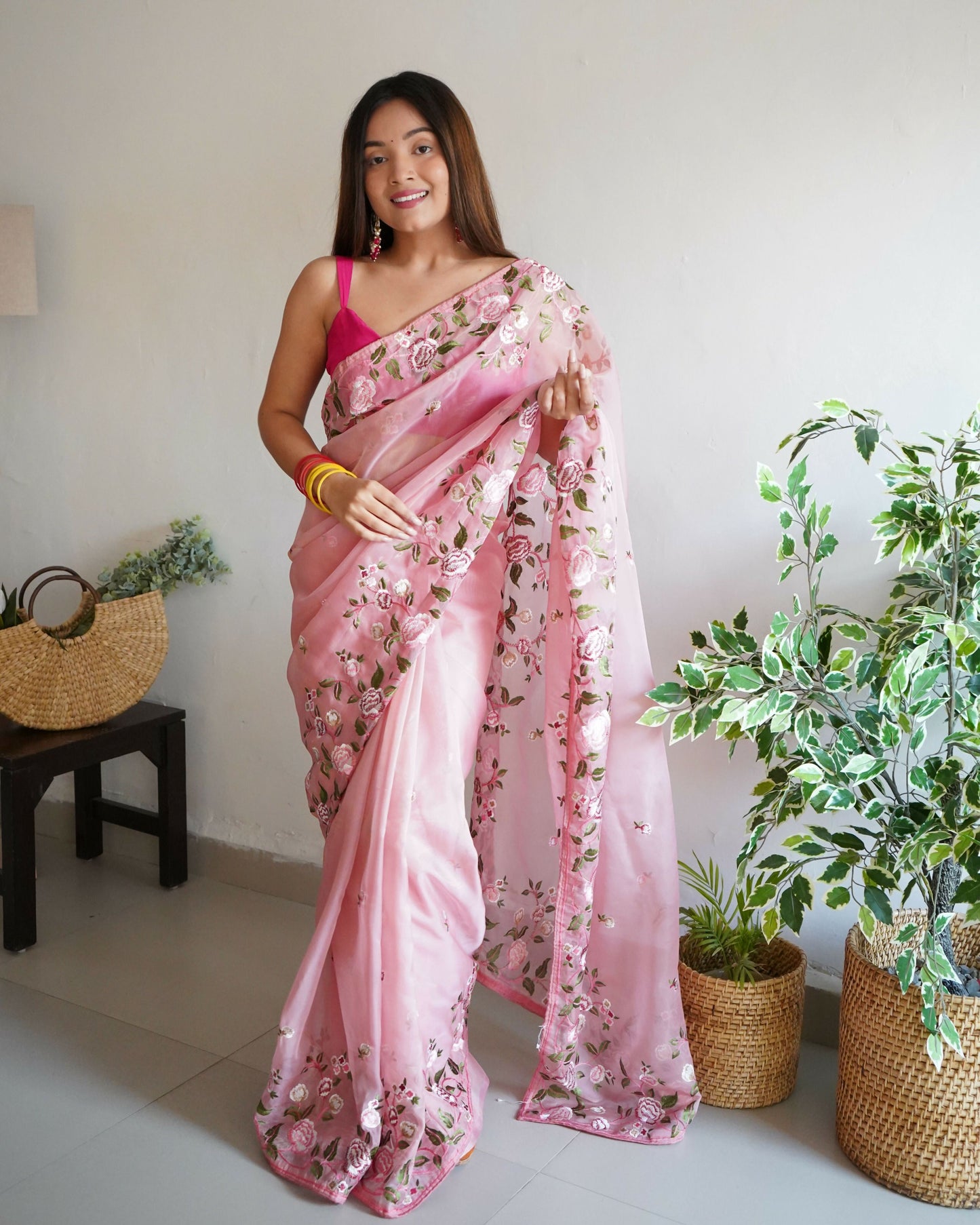 Vamsee Damini Peach Gold Tebi Silk Saree - Swadesiicart