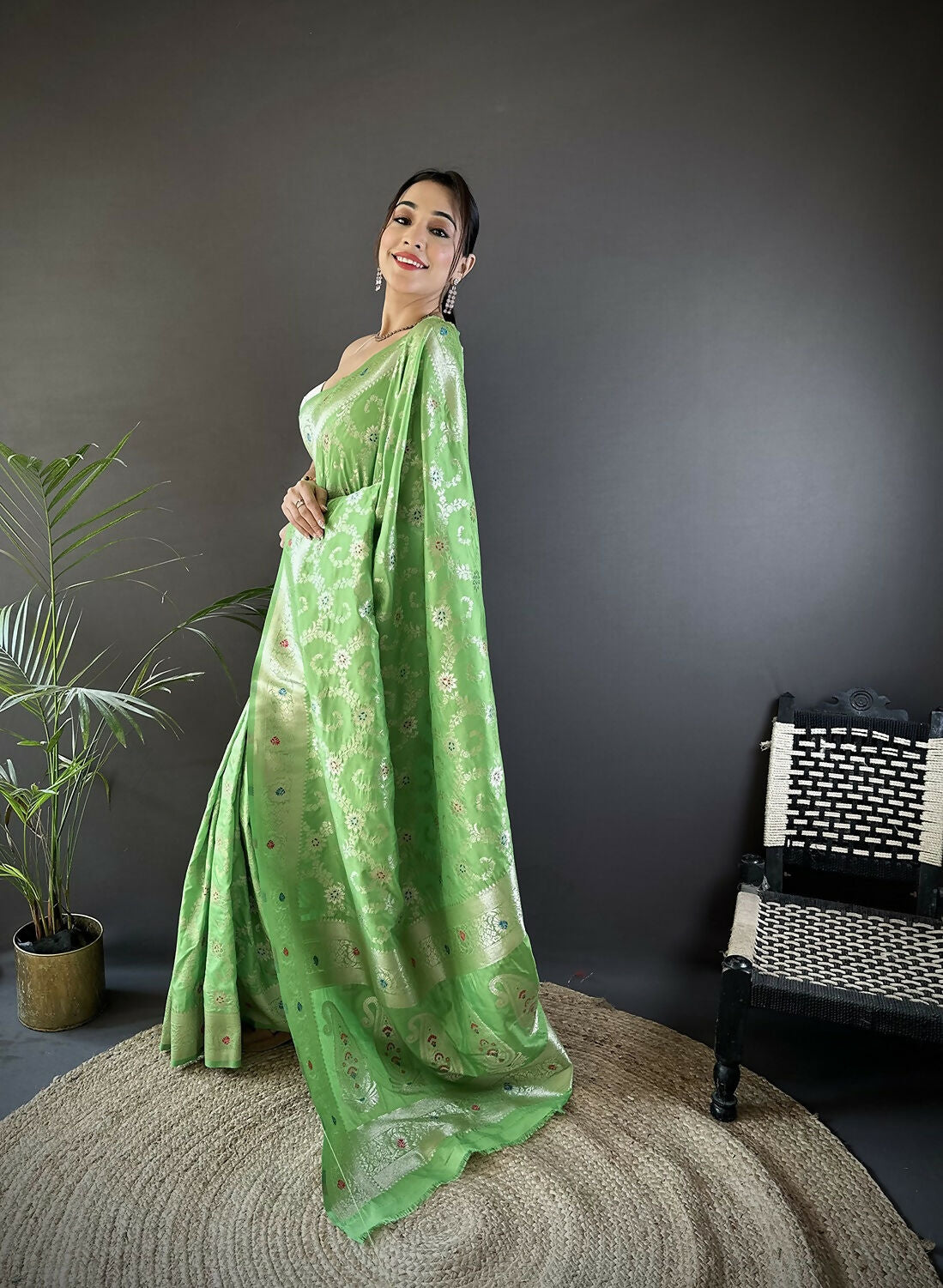 Joban Fashion Pista Green Meenakari Banarasi Silk Sarees | Swadesiicart