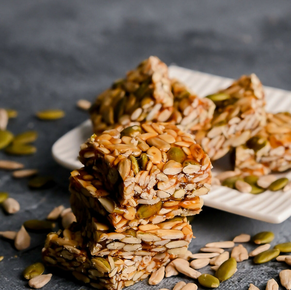 Vellanki Foods Multiseeds Chikki - Swadesiicart