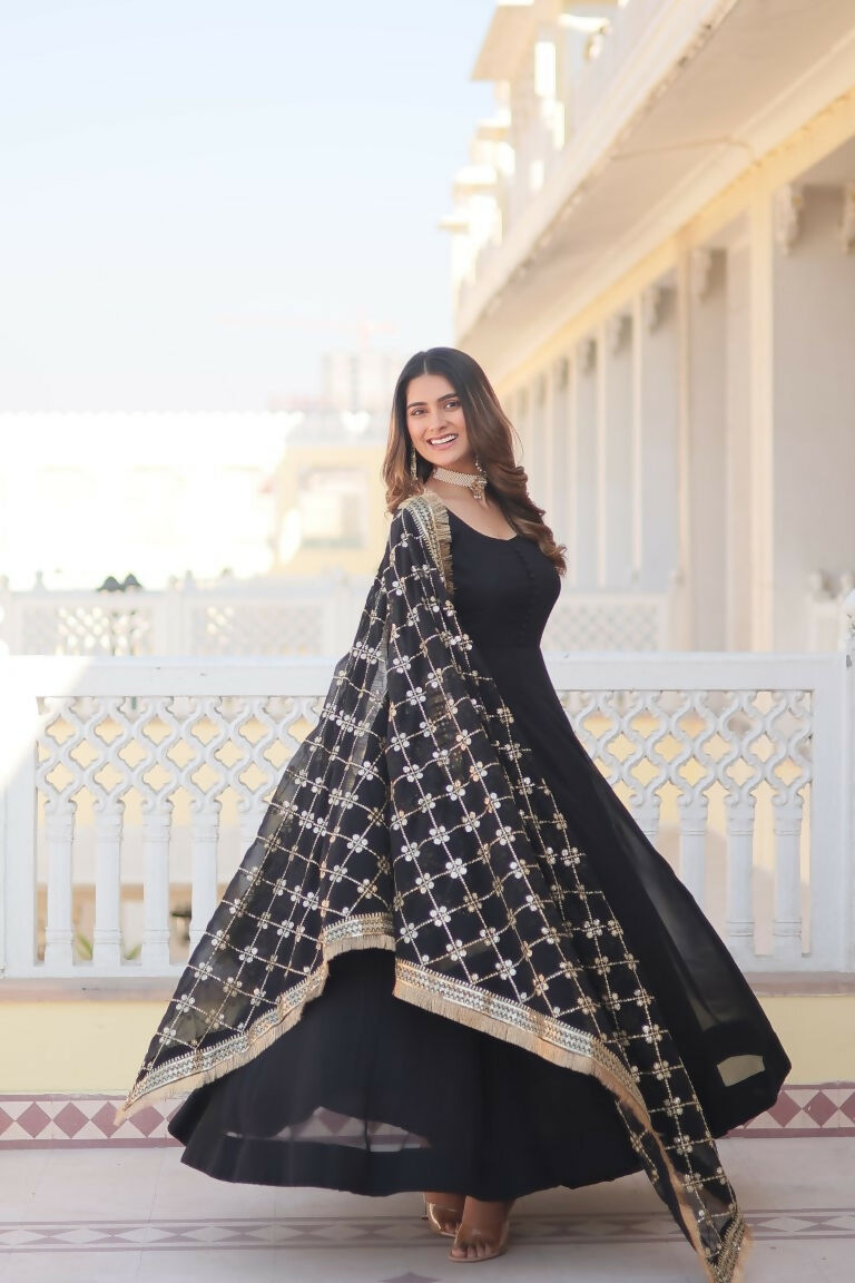 Jyoti Fashion Women's Black Faux Blooming Sequins Zari Embroidered Anarkali Dress with Dupatta | Swadesiicart