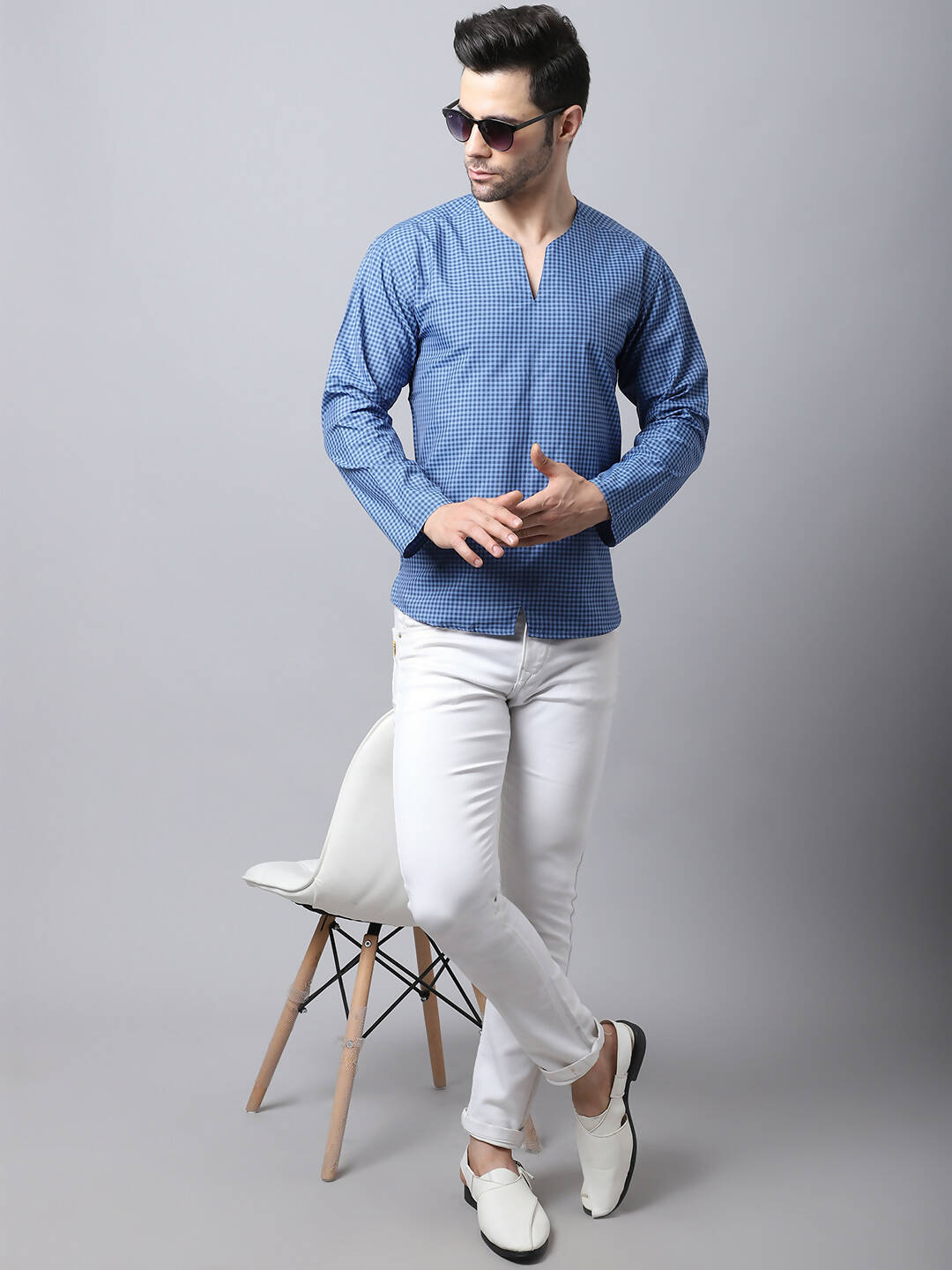 Even Apparels Blue Checked Men's Kurta With Band Collar | Swadesiicart