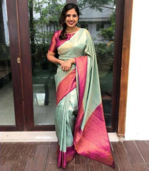 DEIANA'S Beautiful Designer Golden zari Soft Lichi Silk Saree - C Green - Swadesiicart