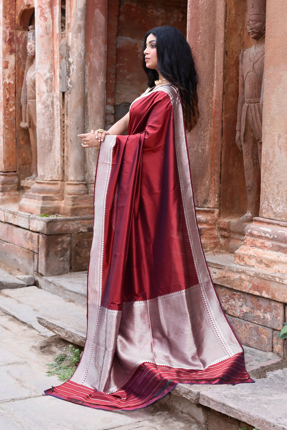Joban Fashion Maroon Red Colour Banarasi Katan Pure Handloom Banarasi Silk Saree | Swadesiicart