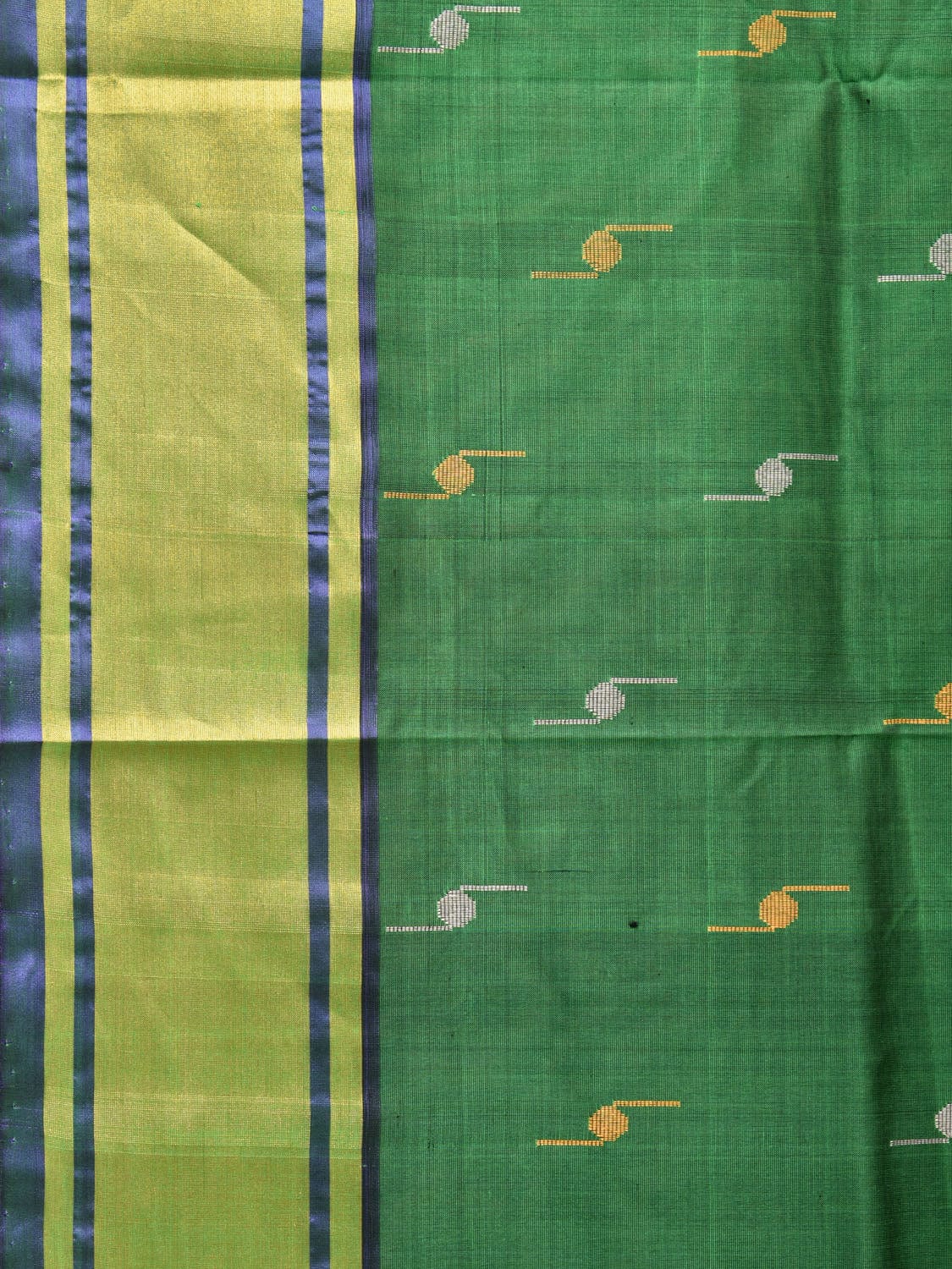 Green and Olive Uppada Silk Handloom Saree with Buta Design - Global Threads | Swadesiicart