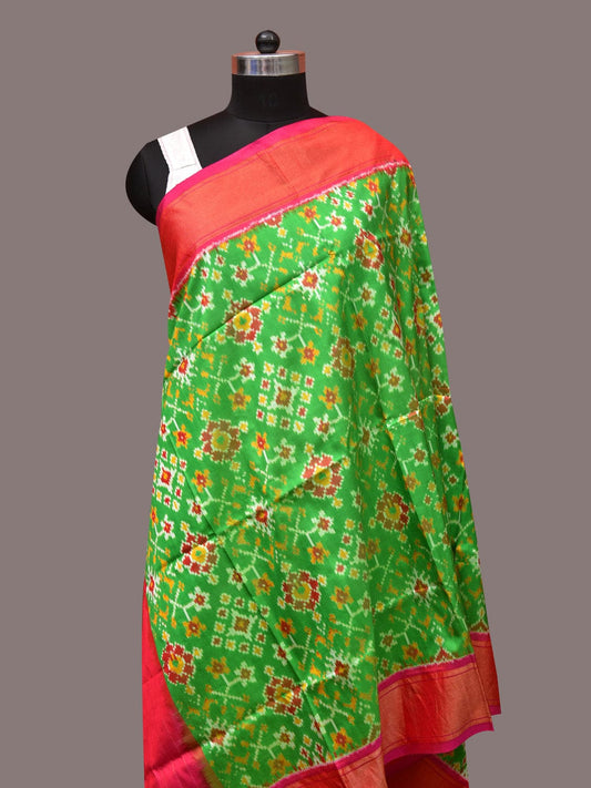 Green and Pink Pochampally Ikat Silk Handloom Dupatta with All Over Design - Global Threads | Swadesiicart
