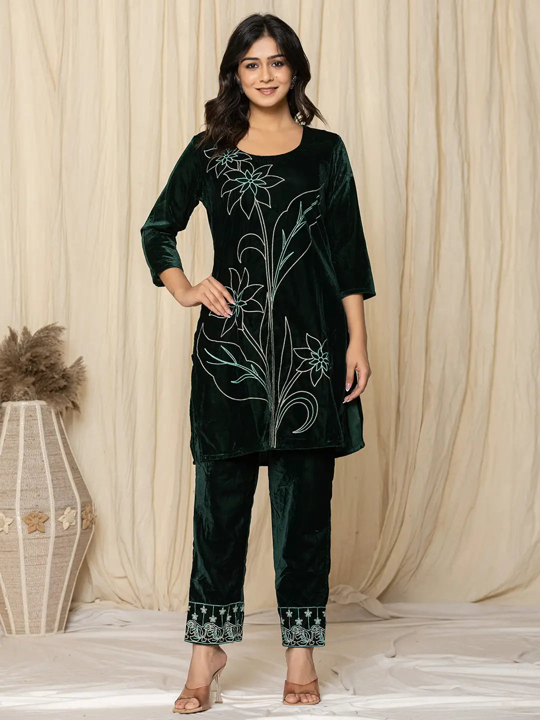 Yufta Green Embroidered Velvet Co-Ord Set - Swadesiicart