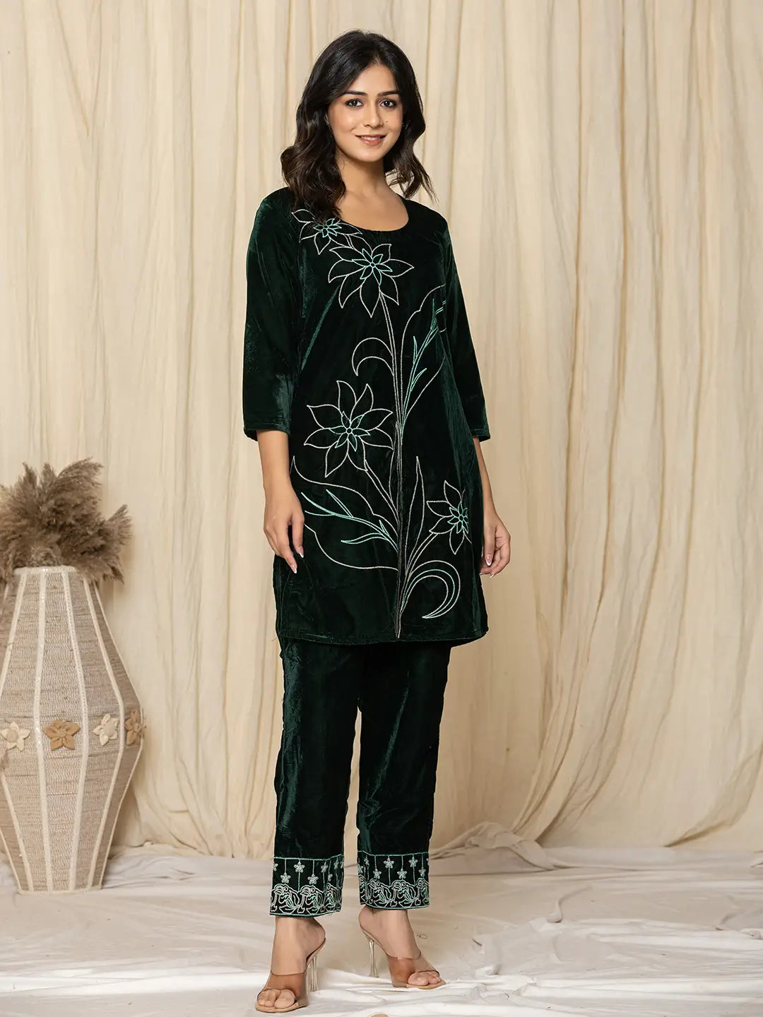 Yufta Green Embroidered Velvet Co-Ord Set - Swadesiicart